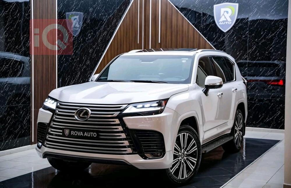 Lexus LX